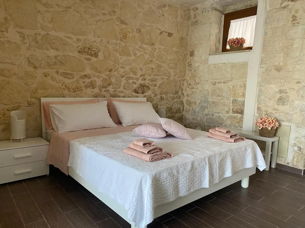 Mary Home Sicily Deluxe Ragusa