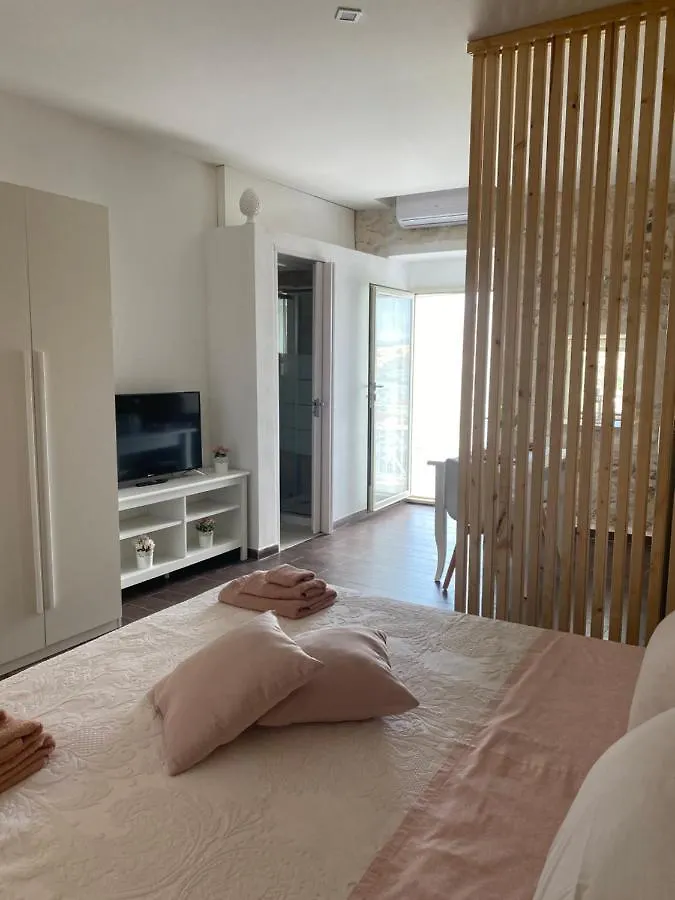 Mary Home Sicily Deluxe Ragusa