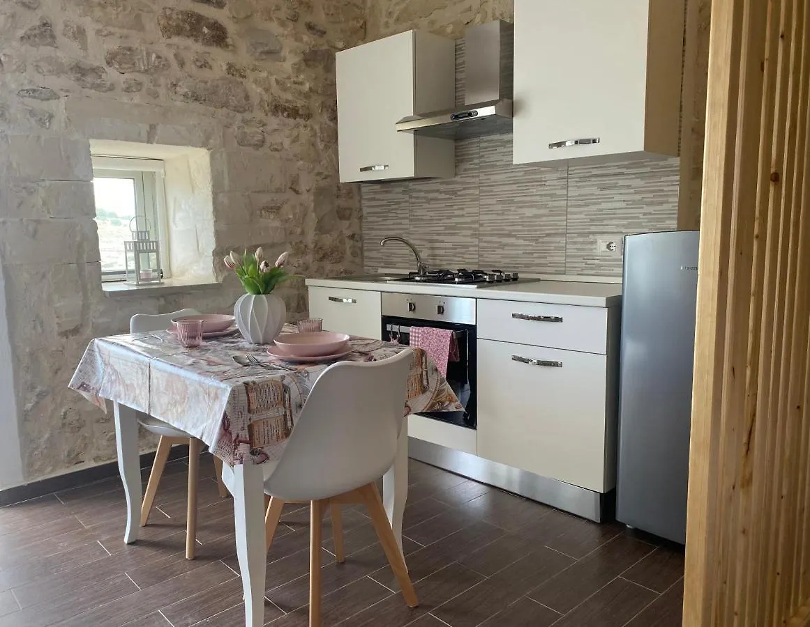Mary Home Sicily Deluxe Ragusa Guest house