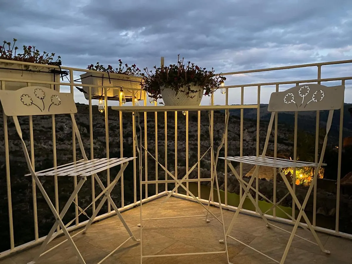 Mary Home Sicily Deluxe Ragusa Guest house